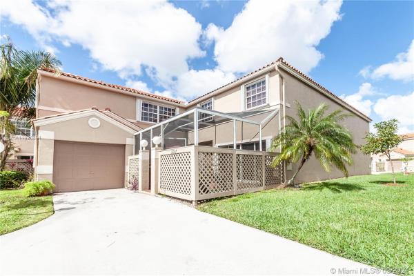 Embassy Courts, 10957 Long Boat Dr, Cooper City, Florida 33026, image 2