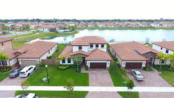 Kingman Commons, Homestead, Florida 33033, image 2