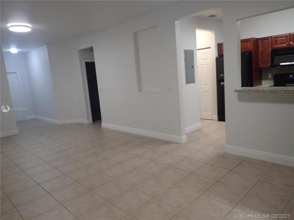 Mowry Villas, 85 SW 15th Ter #85, Homestead, Florida 33030, image 2