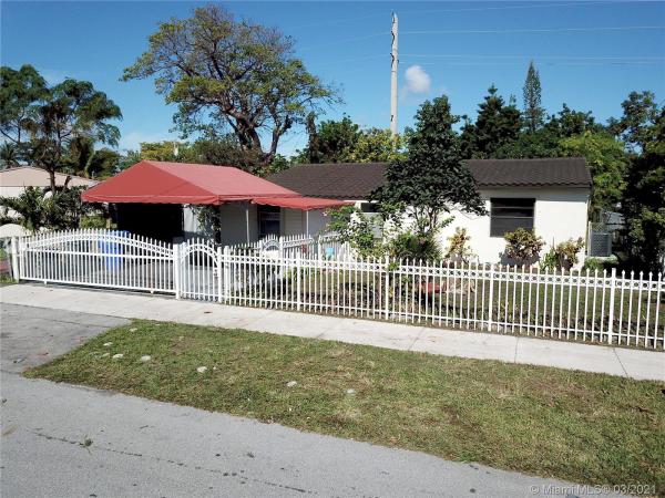 Belmar, 2215 Mayo St, Hollywood, Florida 33020, image 2
