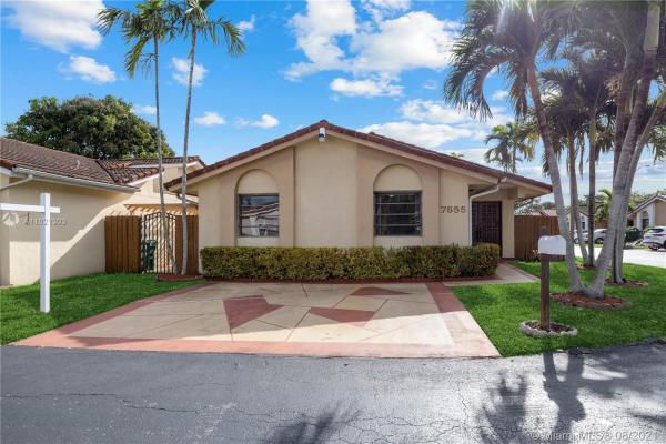 7555 SW 112th Ct, Kendall, Florida 33173, image 2