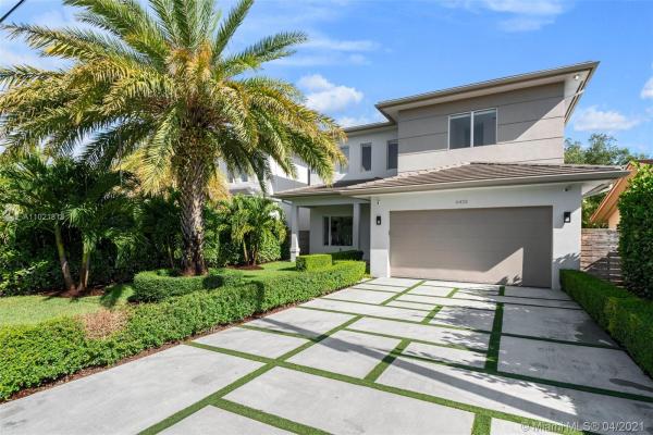 Coral Villas, 6425 SW 27th St, Coral Terrace, Florida 33155, image 2