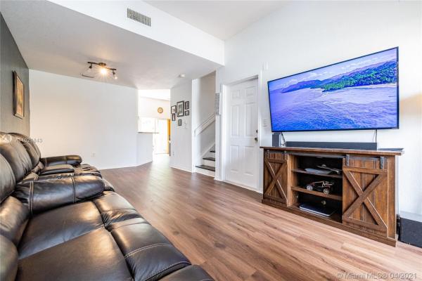 The Palms At Isles Of Bayshore, 22233 SW 89th Ave, Cutler Bay, Florida 33190, image 2
