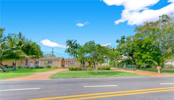 Palm Springs North Residential, 17020 NW 82nd Ave, Palm Springs North, Florida 33015, image 2