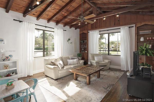 Shorecrest, 991 NE 82nd St, Miami, Florida 33138, image 2