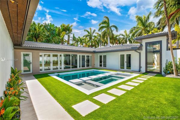 Fairhaven, 1721 S Bayshore Ln, Miami, Florida 33133, image 1