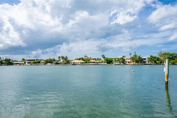 Biscayne Beach, 701 86th St, Miami Beach, Florida 33141, image 2