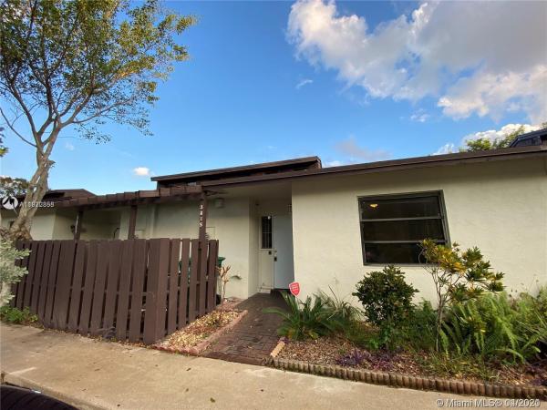 3815 SW 69th Ave #13-L, Miramar, Florida 33023, image 2