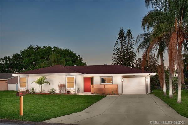 3033 SW Longleaf Ct, Florida 34953, image 2