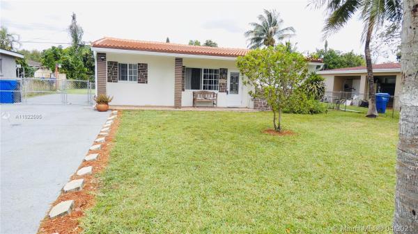Weidlings, 6325 Grant Ct, Hollywood, Florida 33024, image 2