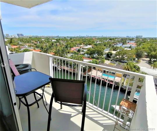 Keystone Towers, 2020 NE 135th St #908, North Miami, Florida 33181, image 2