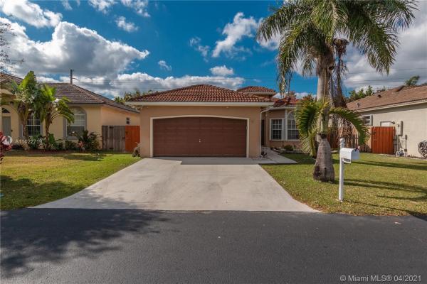 East Lake, 2850 SE 7th Pl, Homestead, Florida 33033, image 2