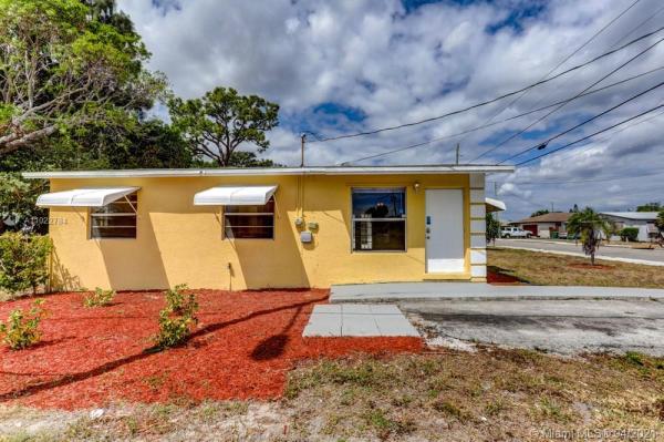 Riviera Beach No HOA, 1301 W 28th St, Riviera Beach, Florida 33404, image 2