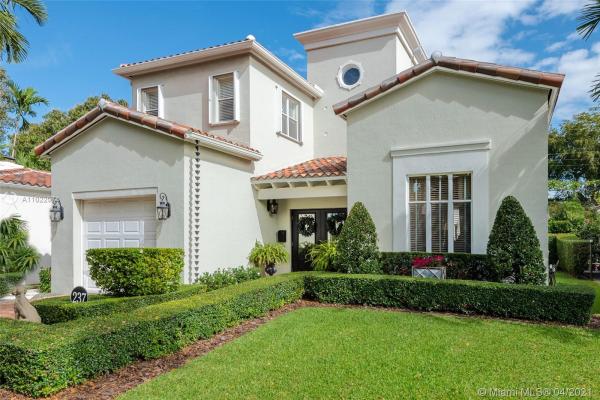 Coconut Grove, 237 Camilo Ave, Coral Gables, Florida 33134, image 2