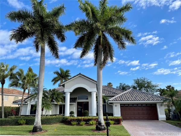 Boca Isles South, 20179 Palm Island Dr, Boca Raton, Florida 33498, image 2