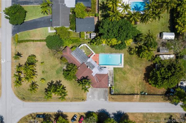 Sunset View, 7001 SW 86th Ave, Glenvar Heights, Florida 33143, image 2