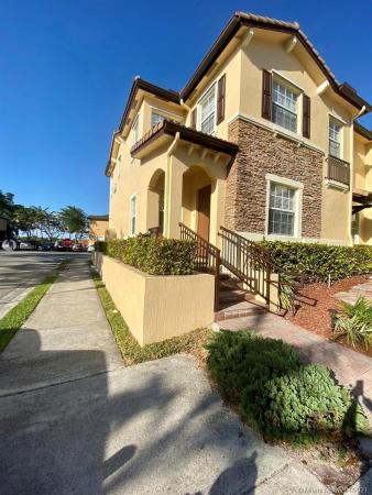 The Shores At Isles Of Bayshore, 9163 SW 227th St #1, Cutler Bay, Florida 33190, image 2