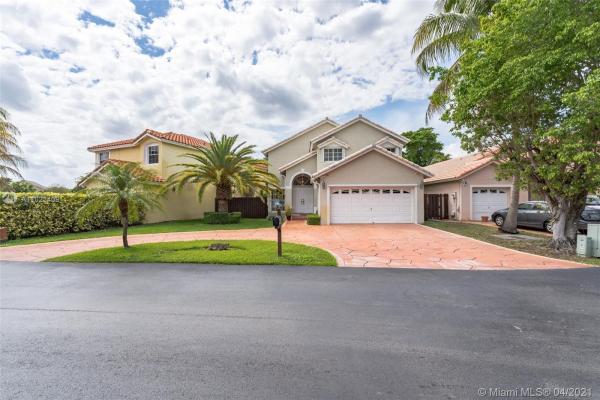 Le Mirage At Lakes Of The Meadow, 5328 SW 153rd Ct, Kendall West, Florida 33185, image 2