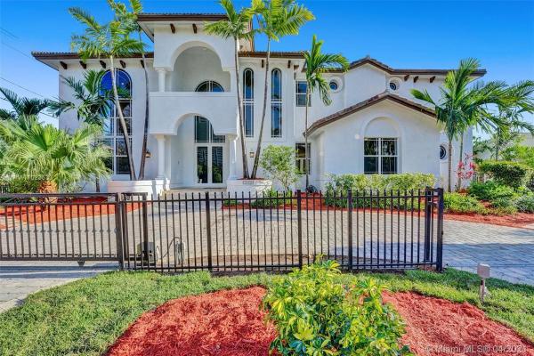 Eastern Shores, 3460 NE 170th St, North Miami Beach, Florida 33160, image 2
