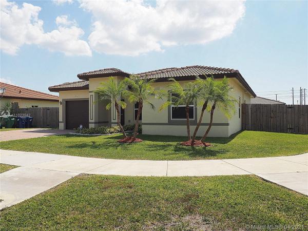 Princeton No HOA, 25521 SW 132nd Ave, Princeton, Florida 33032, image 2