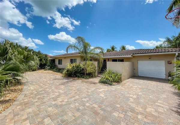 Keystone Point, 2104 NE 124th St, North Miami, Florida 33181, image 2
