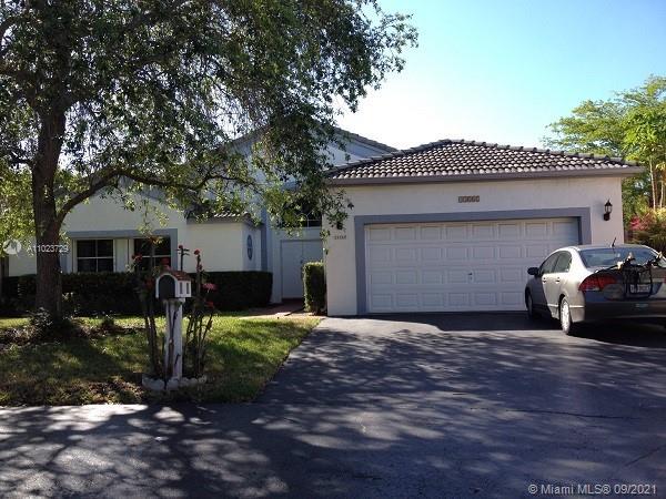 Poinciana At Kendall, 11867 SW 93rd Ter, Kendall, Florida 33186, image 2
