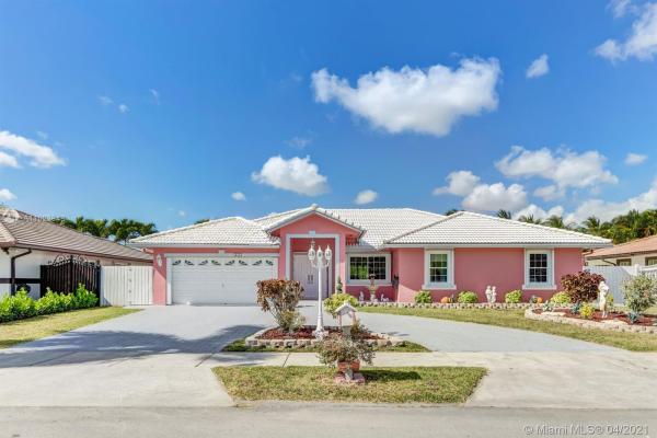 Gold Dream Estates, 13737 SW 31st Ter, Tamiami, Florida 33175, image 2