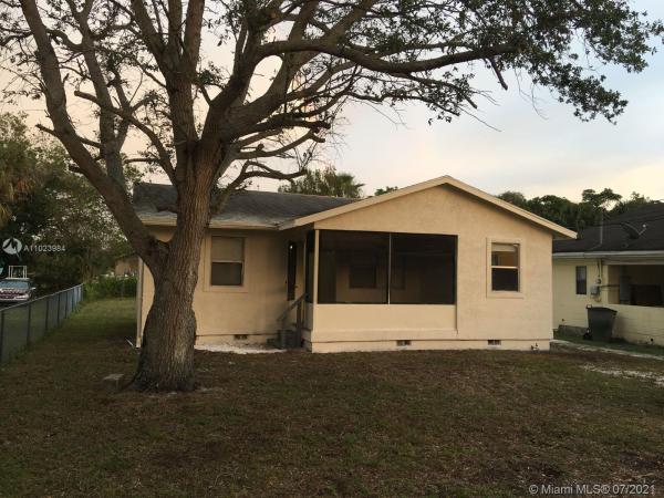 Alamanda Vista, 428 N 21st St, Fort Pierce, Florida 34950, image 2