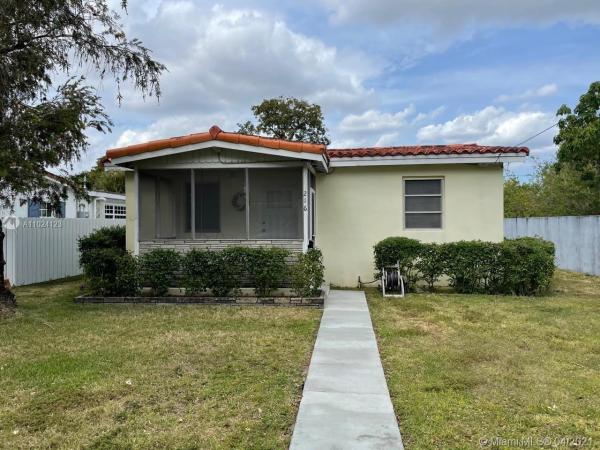 Hialeah Golf Course, 216 Iroquois St, Miami Springs, Florida 33166, image 2