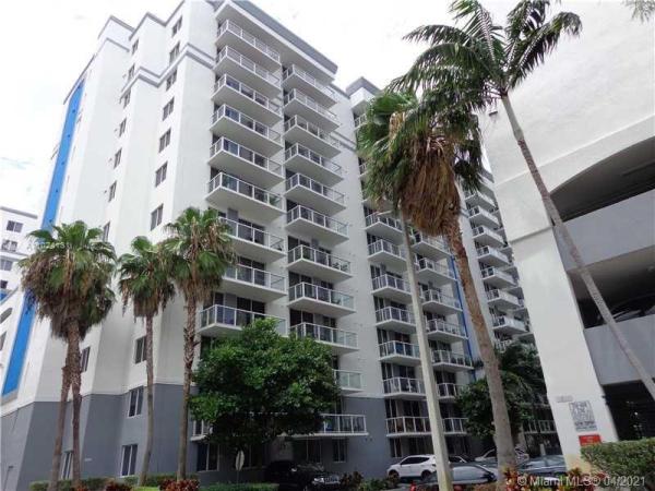 Blue Lagoon, 5077 NW 7th St #704, Miami, Florida 33126, image 2