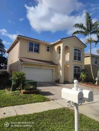 The Vineyards At Monarch Lakes, 13866 SW 32nd St, Miramar, Florida 33025, image 2