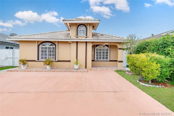 Golden Eagle Estates, 12616 NW 98th Ct, Hialeah Gardens, Florida 33018, image 2