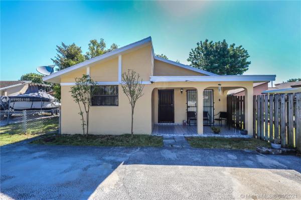 Sunny Gardens Estates, 15241 SW 112th Pl, Palmetto Estates, Florida 33157, image 2