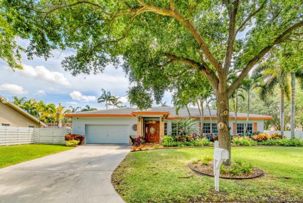 Turtle Creek, 15370 SW 144th Ter, Country Walk, Florida 33196, image 1