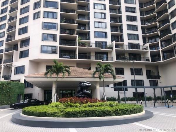 Brickell Key Two, 540 Brickell Key Dr #215, Miami, Florida 33131, image 2