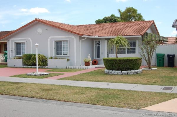 13772 SW 11th St, Unincorporated Dade County, Florida 33184, image 2
