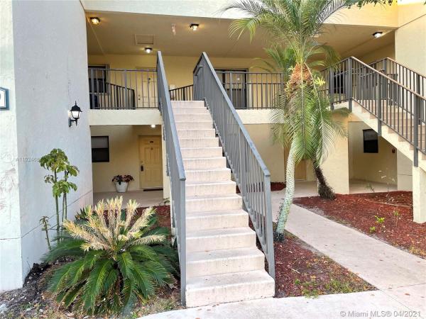 Palm Beach Place, 1540 Windorah Way #B, West Palm Beach, Florida 33411, image 2
