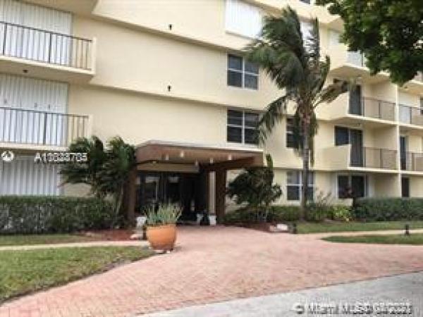 Tradewinds Of Pompano, Pompano Beach, Florida 33062, image 1