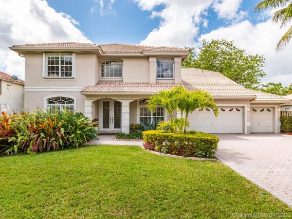 Estates Of Stirling Lake, 6321 Huron Ter, Davie, Florida 33331, image 2
