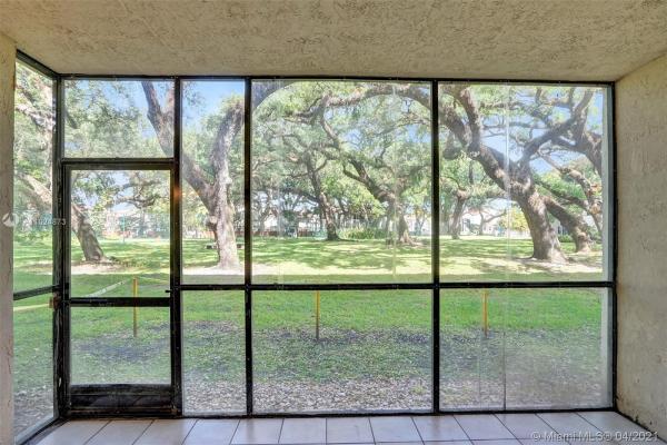 Summertree Village, 451 Ives Dairy Rd #103-1, Ives Estates, Florida 33179, image 2
