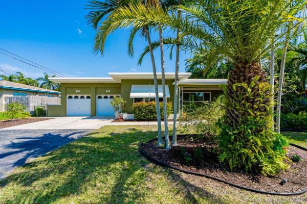 Coral Gardens, 1901 NE 27th Dr, Wilton Manors, Florida 33306, image 2