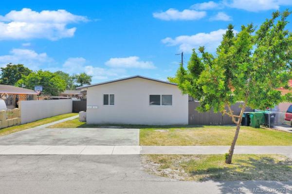 Sweetwater Groves, 11270 SW 5th St, Sweetwater, Florida 33174, image 2