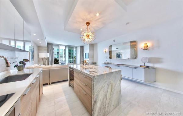 Brickell House, 1300 Brickell Bay Dr #2303, Miami, Florida 33131, image 2