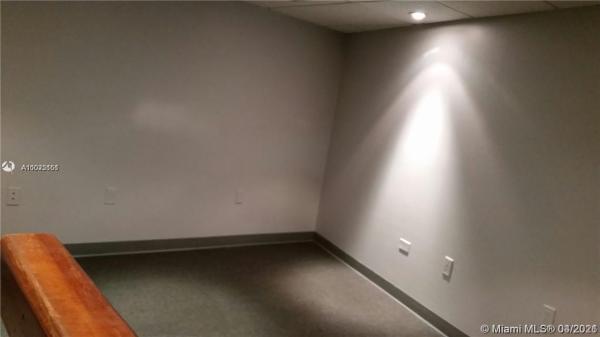 The Carriage House, 5401 Collins Ave #CU6, Miami Beach, Florida 33140, image 1