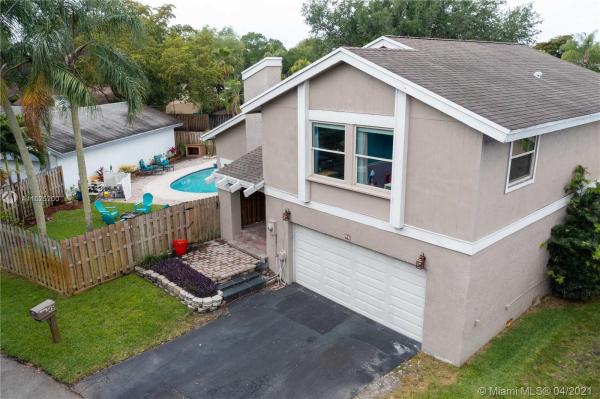 Paseo Verde, 46 Birch Dr, Cooper City, Florida 33026, image 2