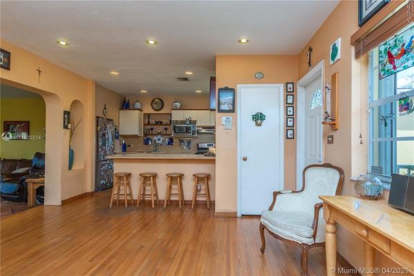 Coral Way Village, 3630 SW 85th Ave, Westchester, Florida 33155, image 2