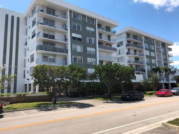 Stuart House, 1050 93rd St #3F, Bay Harbor Islands, Florida 33154, image 1