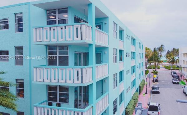 Collins Manor, 701 Collins Ave #4F, Miami Beach, Florida 33139, image 1