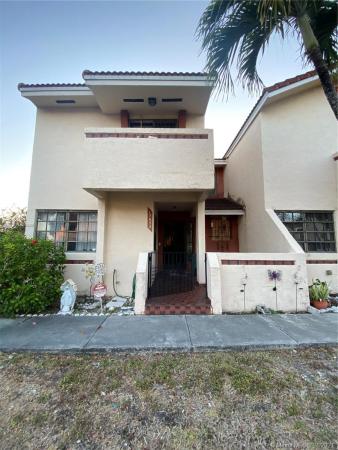 Inglewood Townhomes, 17932 NW 68th Ave #37, Country Club, Florida 33015, image 2