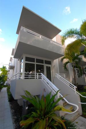 D Gems, 619 Meridian Ave #1, Miami Beach, Florida 33139, image 2